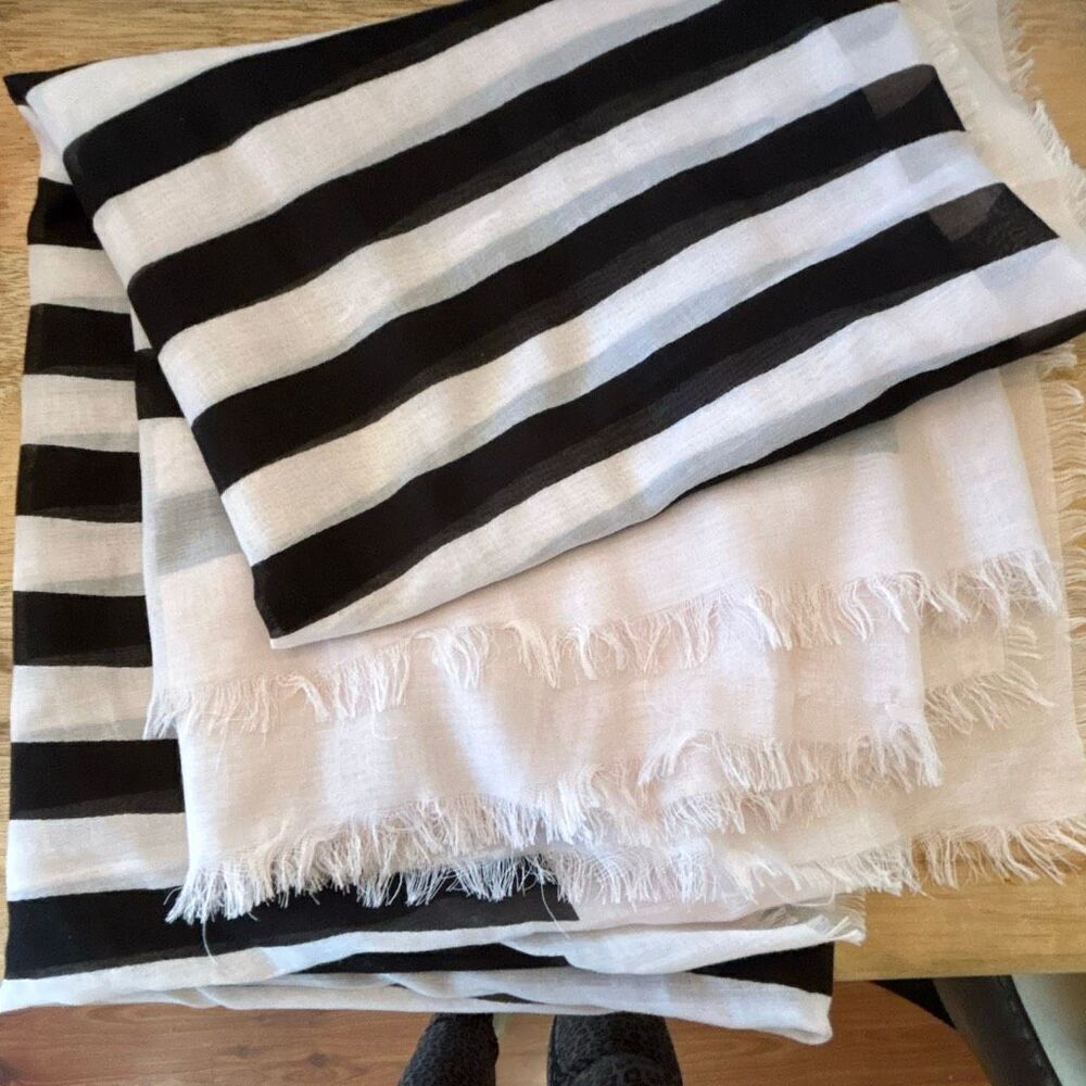 Saks Fifth Avenue baby pink and black large striped scarf wrap sarong
